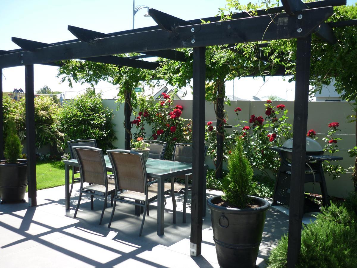 Courtenay B & B Kaiapoi Buitenkant foto